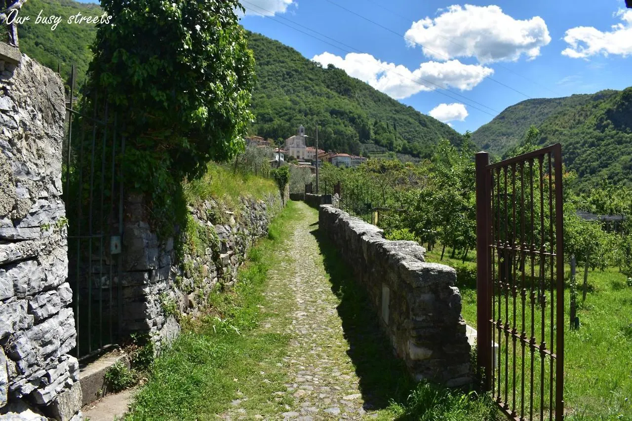 Agriturismo Conca Sandra - Farm Stay On Lake Como Perledo
