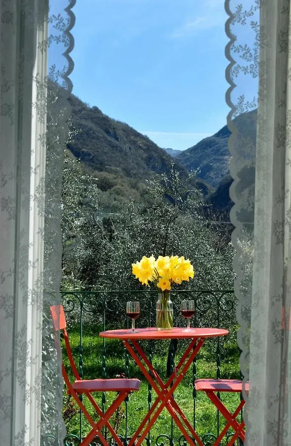 Agriturismo Conca Sandra - Farm Stay On Lake Como Perledo