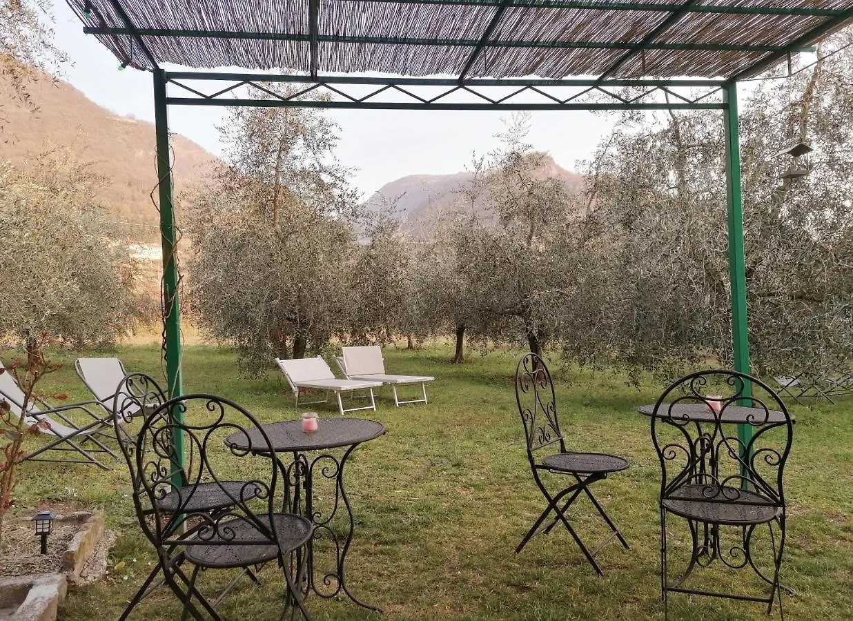 Agriturismo Conca Sandra - Farm Stay On Lake Como Perledo